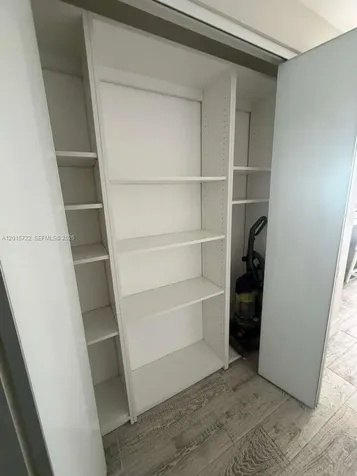 488 NE 18th Street Miami FL 33132