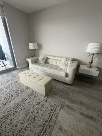 488 NE 18th Street Miami FL 33132