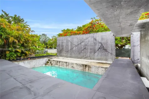 221 SW 25th Road Miami FL 33129