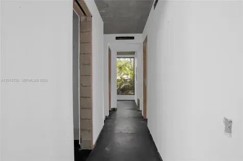 221 SW 25th Road Miami FL 33129