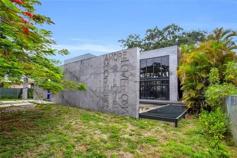 221 SW 25th Road Miami FL 33129