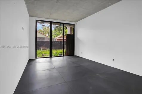 221 SW 25th Road Miami FL 33129