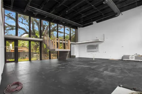221 SW 25th Road Miami FL 33129