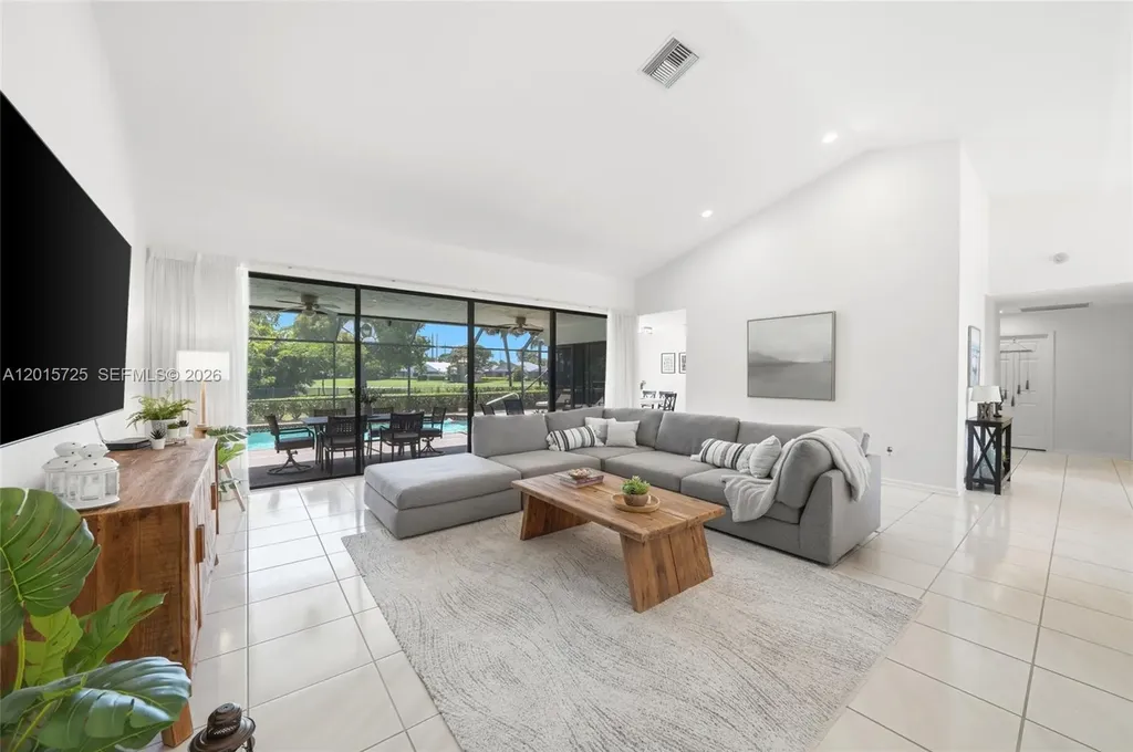 11008 Boca Woods Lane Boca Raton FL 33428