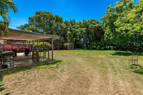 6566 SW 52nd Terrace South Miami FL 33155