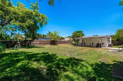 6566 SW 52nd Terrace South Miami FL 33155