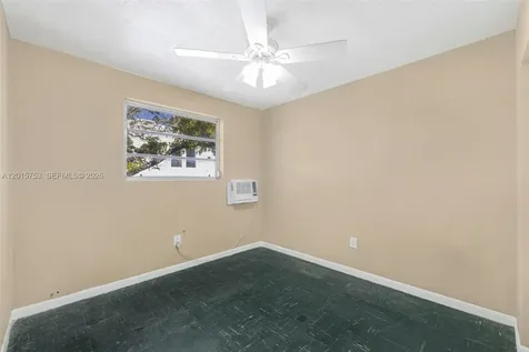 126 SW 18th Avenue Miami FL 33135