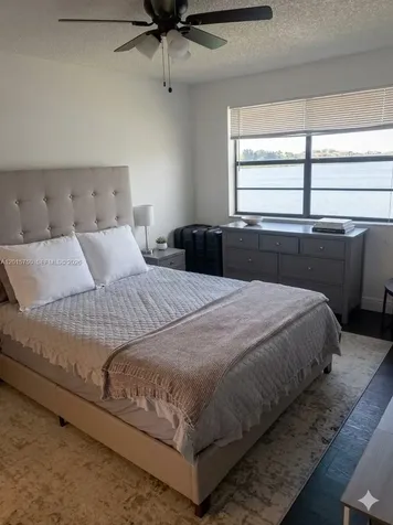 341 Ives Dairy Road Miami FL 33179