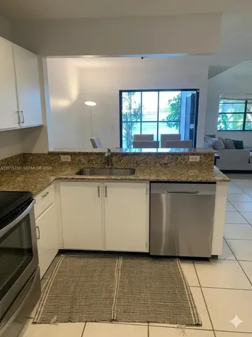 341 Ives Dairy Road Miami FL 33179