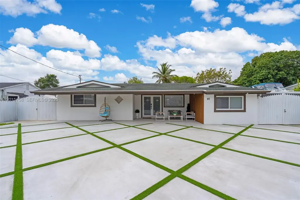 46 NE 164th Street Miami FL 33162