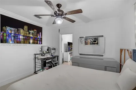 46 NE 164th Street Miami FL 33162