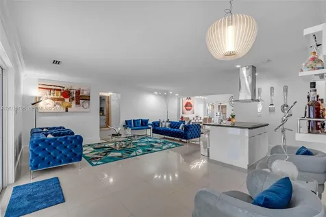 46 NE 164th Street Miami FL 33162