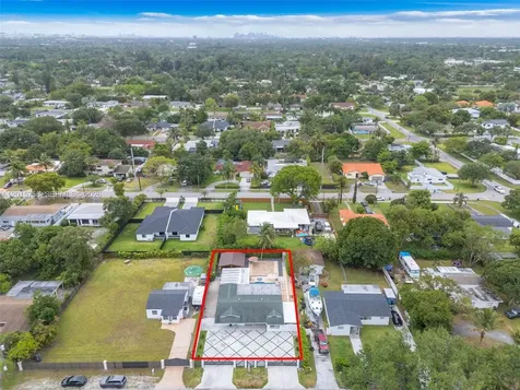 46 NE 164th Street Miami FL 33162