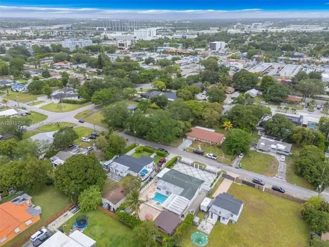 46 NE 164th Street Miami FL 33162