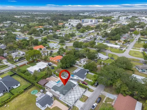 46 NE 164th Street Miami FL 33162