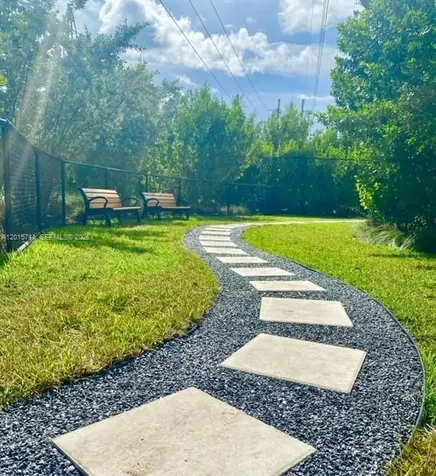 16385 Biscayne Boulevard North Miami Beach FL 33160