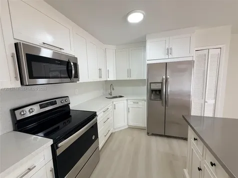 6514 SW 128th Place Miami FL 33183