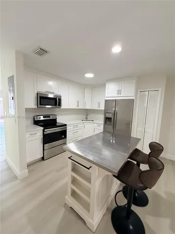 6514 SW 128th Place Miami FL 33183