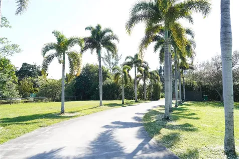 18901 SW 50th Street Southwest Ranches FL 33332