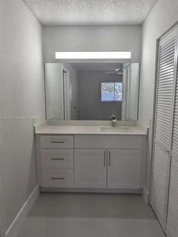 3680 N 56th Avenue Hollywood FL 33021