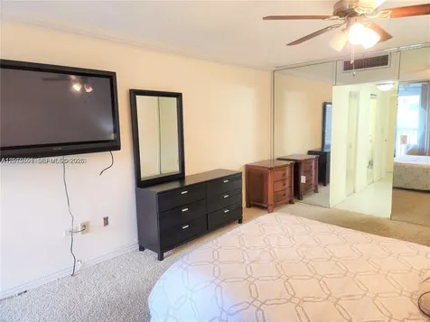 3375 N Country Club Drive Aventura FL 33180