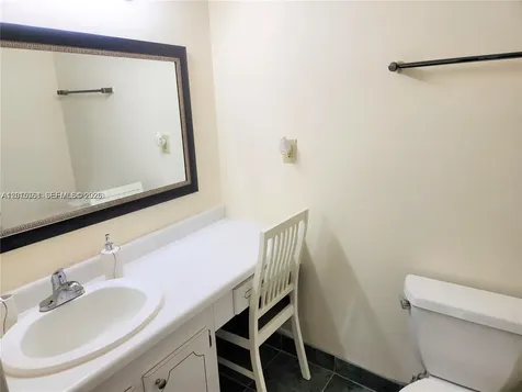 3375 N Country Club Drive Aventura FL 33180