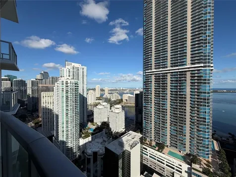 1060 Brickell Avenue Miami FL 33131