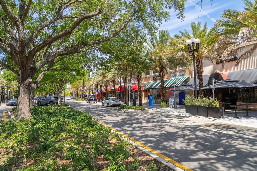 1916 - 1918 Grant Street Hollywood FL 33020