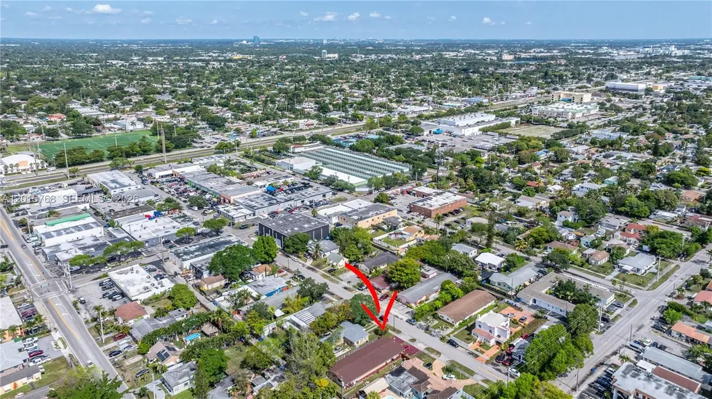 1916 - 1918 Grant Street Hollywood FL 33020