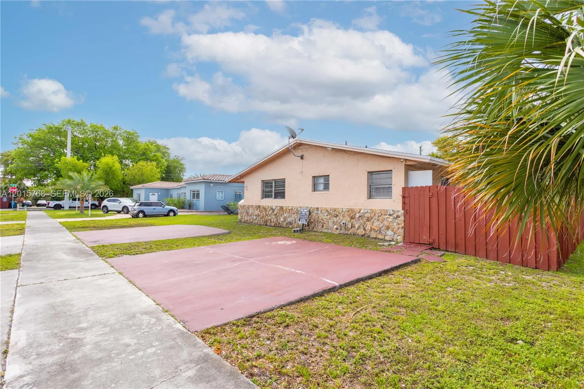 1916 - 1918 Grant Street Hollywood FL 33020