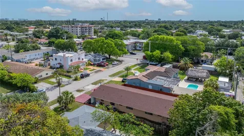 1916 - 1918 Grant Street Hollywood FL 33020