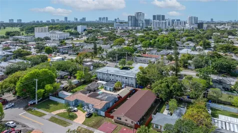 1916 - 1918 Grant Street Hollywood FL 33020
