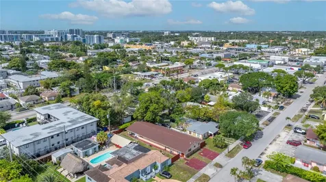 1916 - 1918 Grant Street Hollywood FL 33020