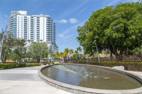 1916 - 1918 Grant Street Hollywood FL 33020