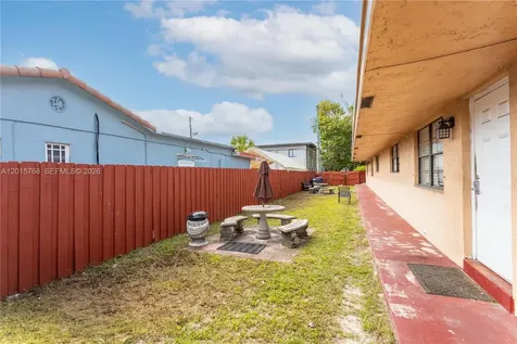1916 - 1918 Grant Street Hollywood FL 33020