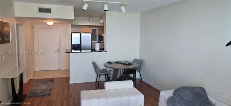 325 S Biscayne Boulevard Miami FL 33131