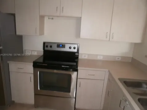 11155 SW 5th Place Pembroke Pines FL 33025