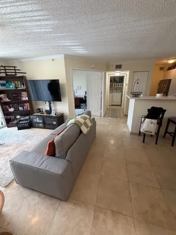 11155 SW 5th Place Pembroke Pines FL 33025