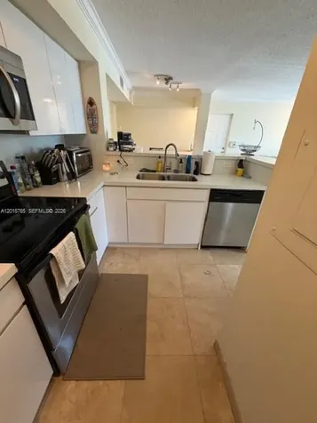 11155 SW 5th Place Pembroke Pines FL 33025