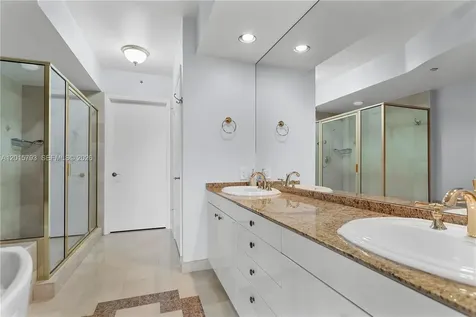 19111 Collins Avenue Sunny Isles Beach FL 33160