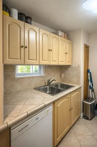 8002 SW 149th Avenue Miami FL 33193