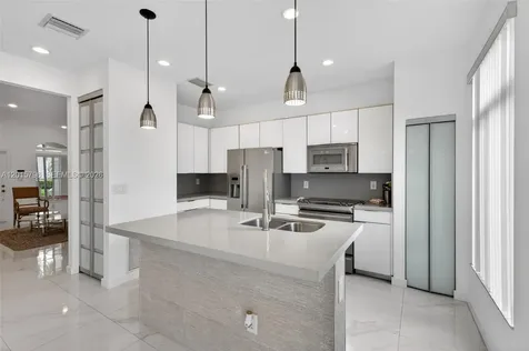 11248 NW 56th Street Doral FL 33178