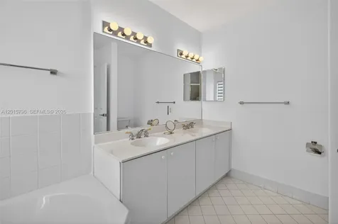 11248 NW 56th Street Doral FL 33178