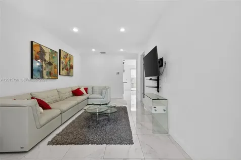 11248 NW 56th Street Doral FL 33178