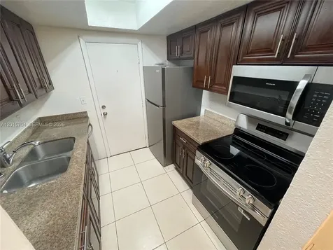 13700 NE 6th Avenue North Miami FL 33161