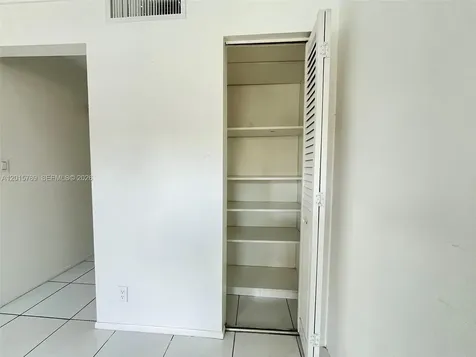 611 NE 14th Avenue Fort Lauderdale FL 33304