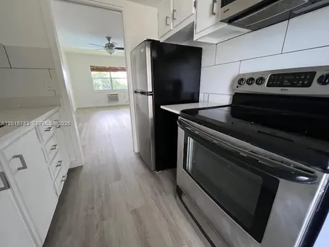 1350 E Sample Road Pompano Beach FL 33064
