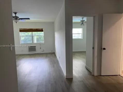 1350 E Sample Road Pompano Beach FL 33064