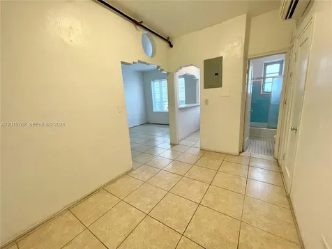 901 Collins Avenue Miami Beach FL 33139