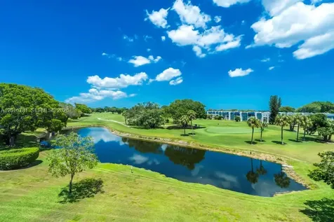 1020 Country Club Drive Margate FL 33063